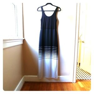 Vince Camuto maxi dress, Small